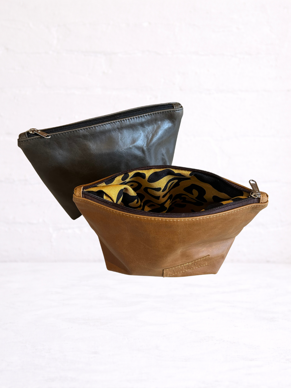 Cosmetic Bag (Mila Beauty Pouch)